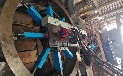 Máquina portátil de revestimiento de bridas para trabajar a máquina bridas de hélice de barcos